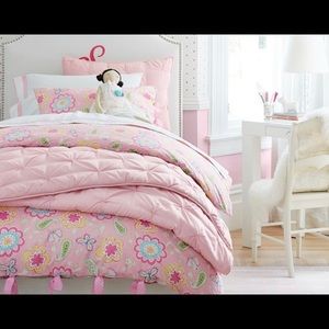 Pottery barn Samantha queen/full duvet cover shams